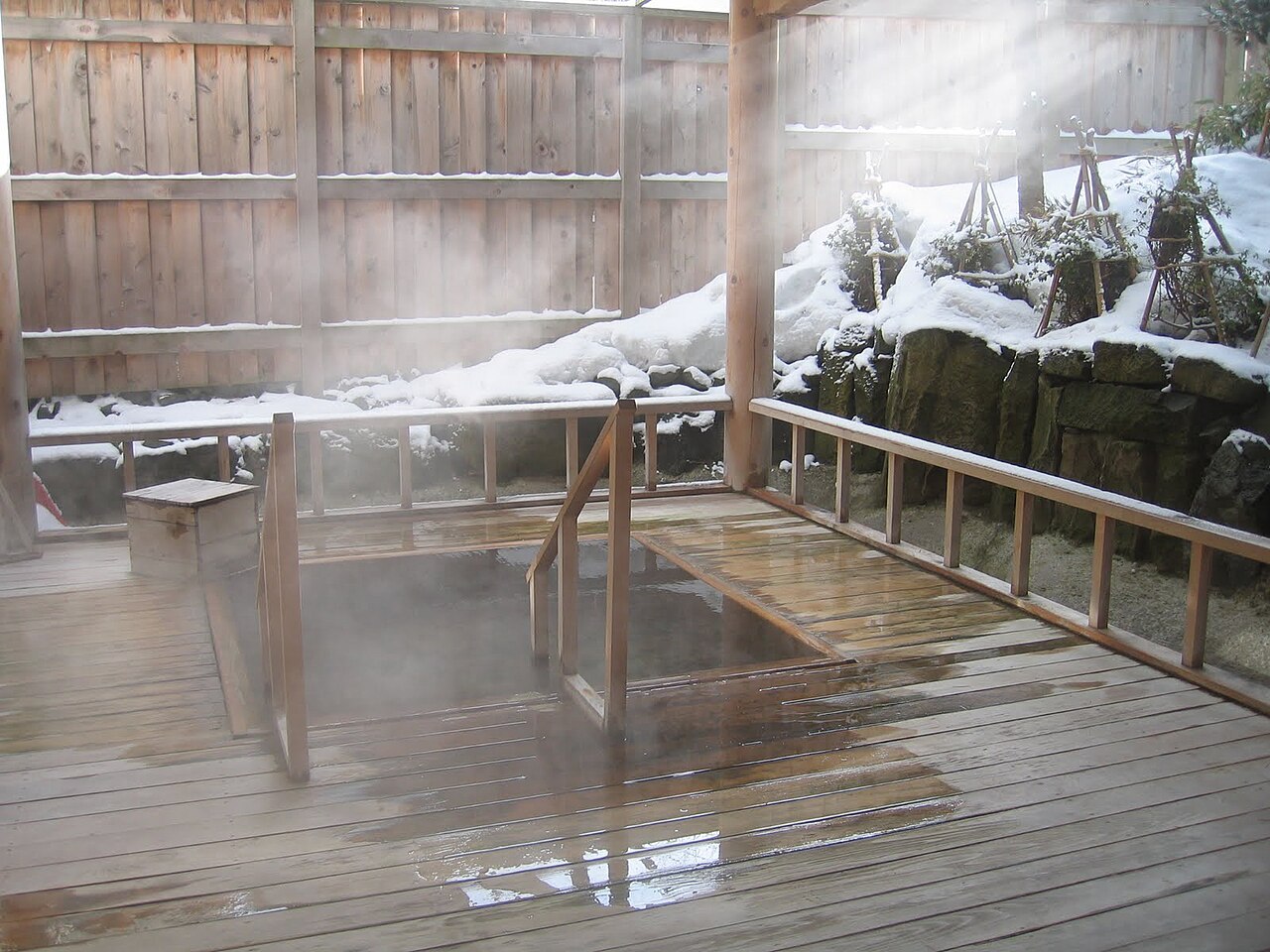 Asamushi Onsen (浅虫温泉)