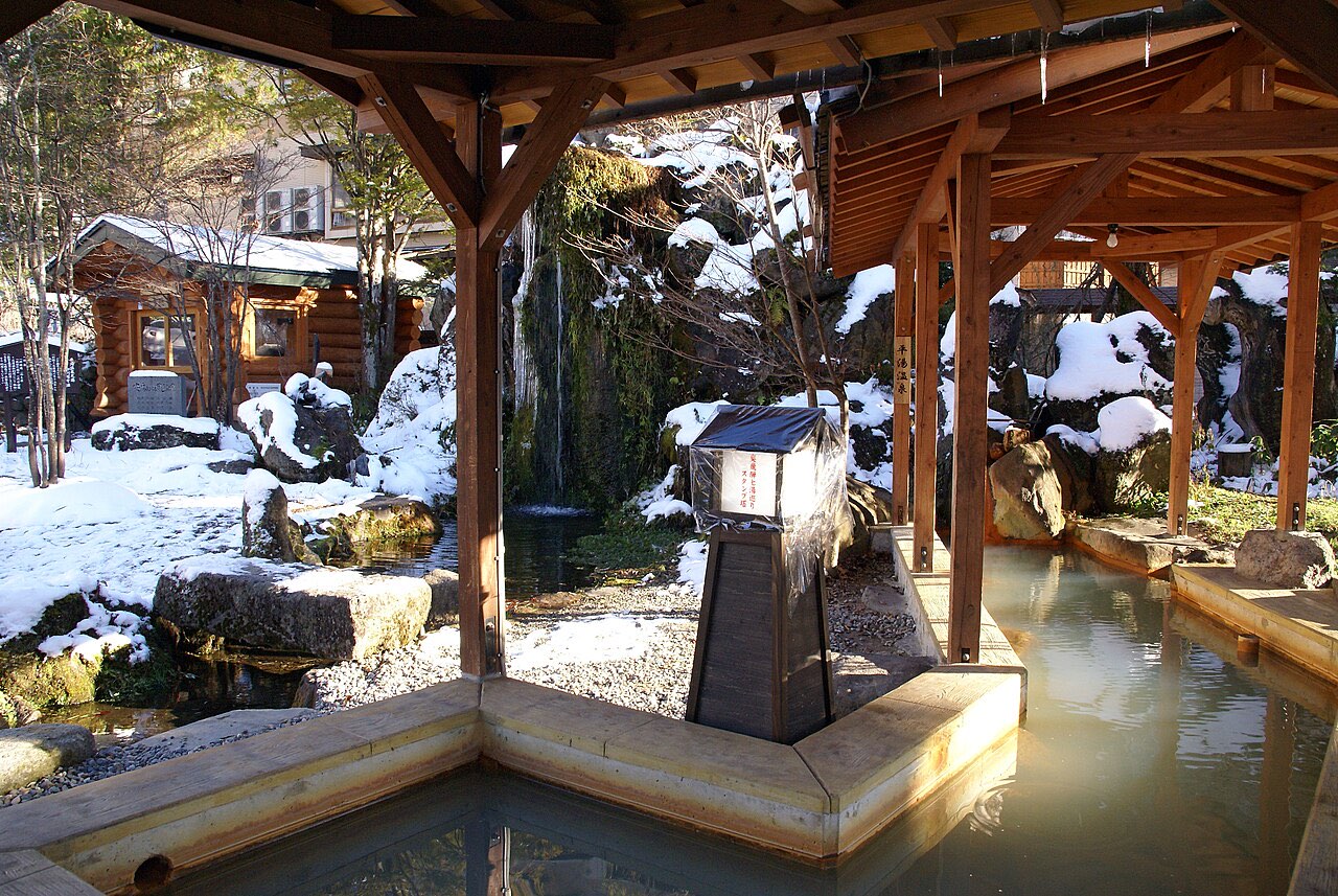 Hirayu Onsen (平湯温泉)
