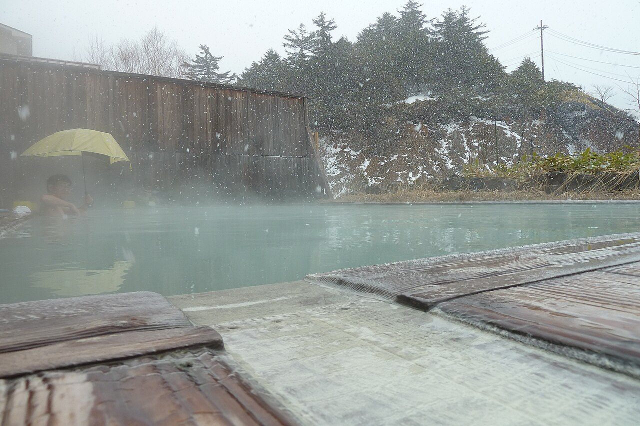 Manza Onsen (万座温泉)
