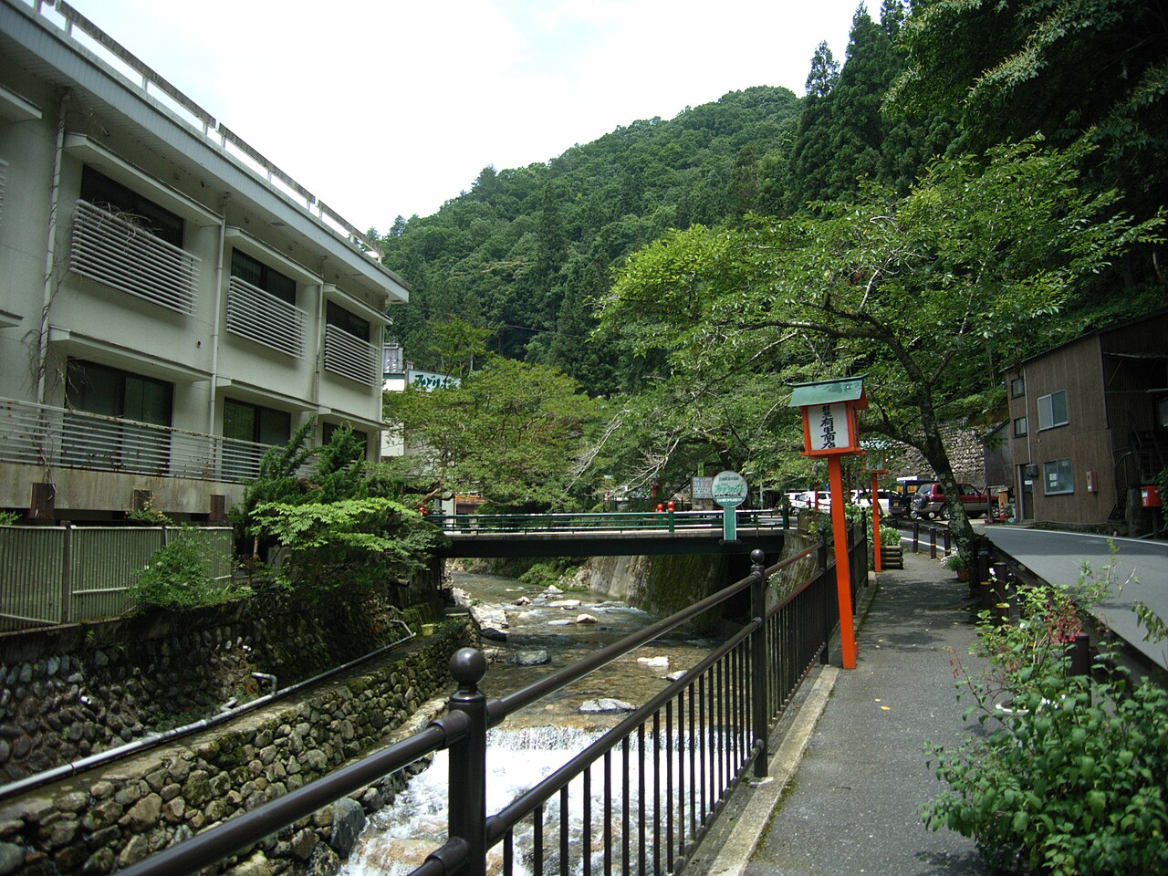 Yuki Onsen (湯来温泉)