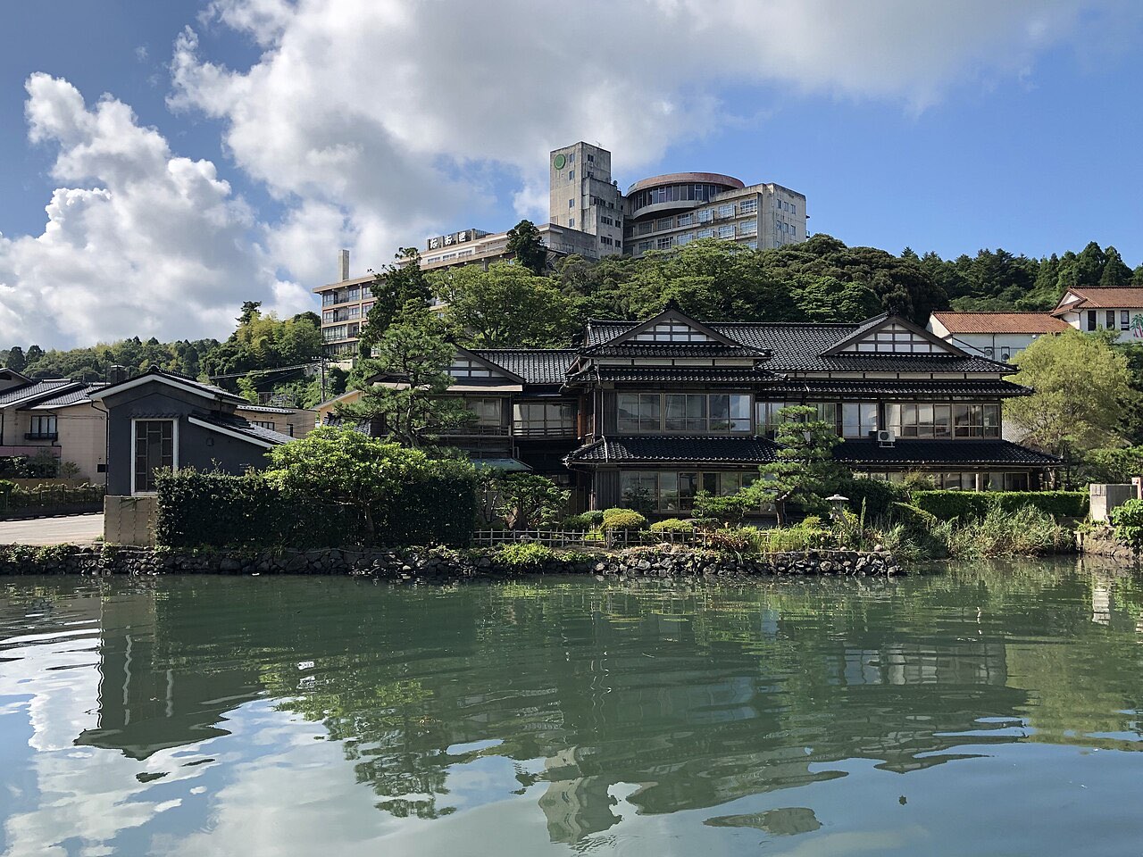 Wakura Onsen (和倉温泉)