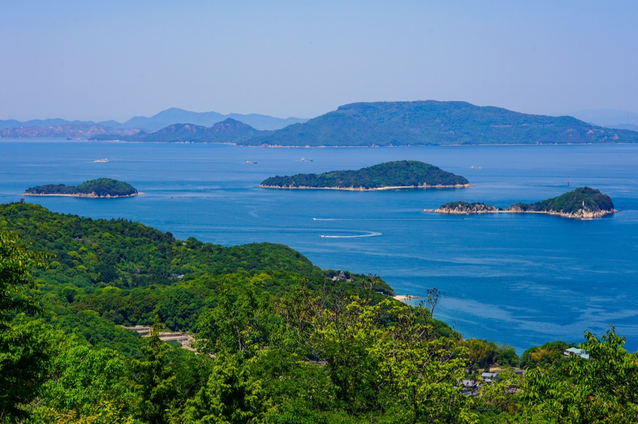 Aji Onsen (庵治温泉)