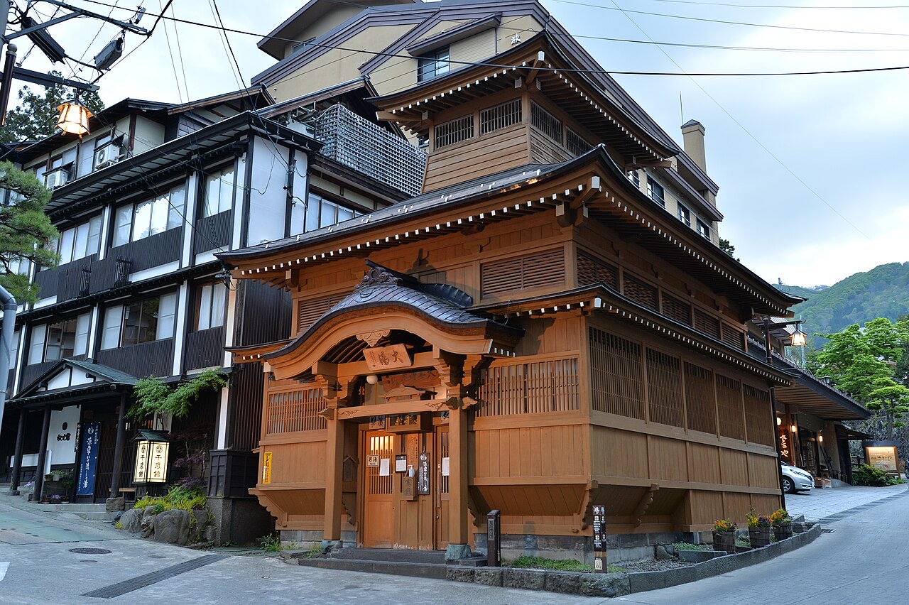Nozawa Onsen (野沢温泉)
