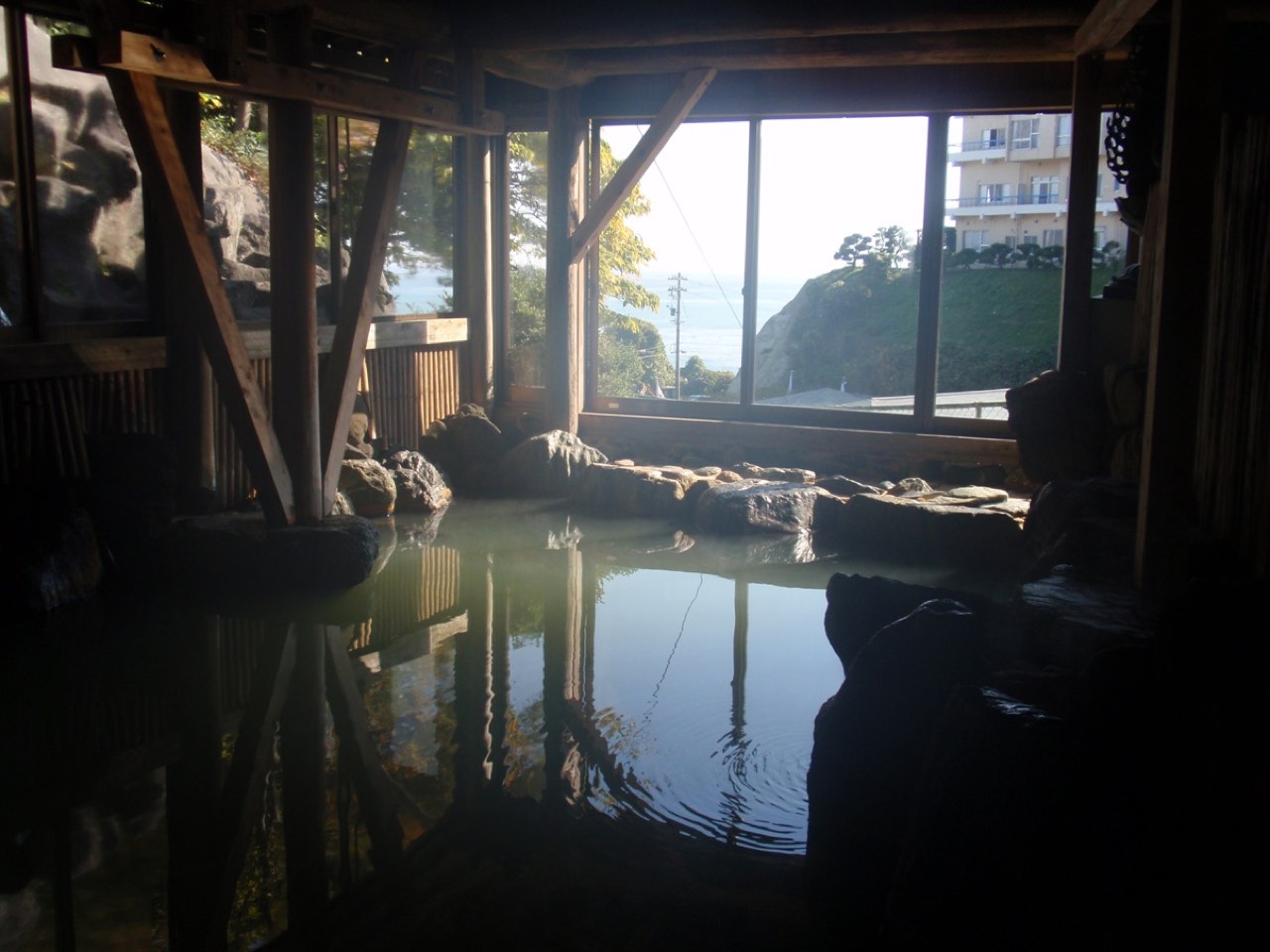 Himi Onsen (氷見温泉郷)