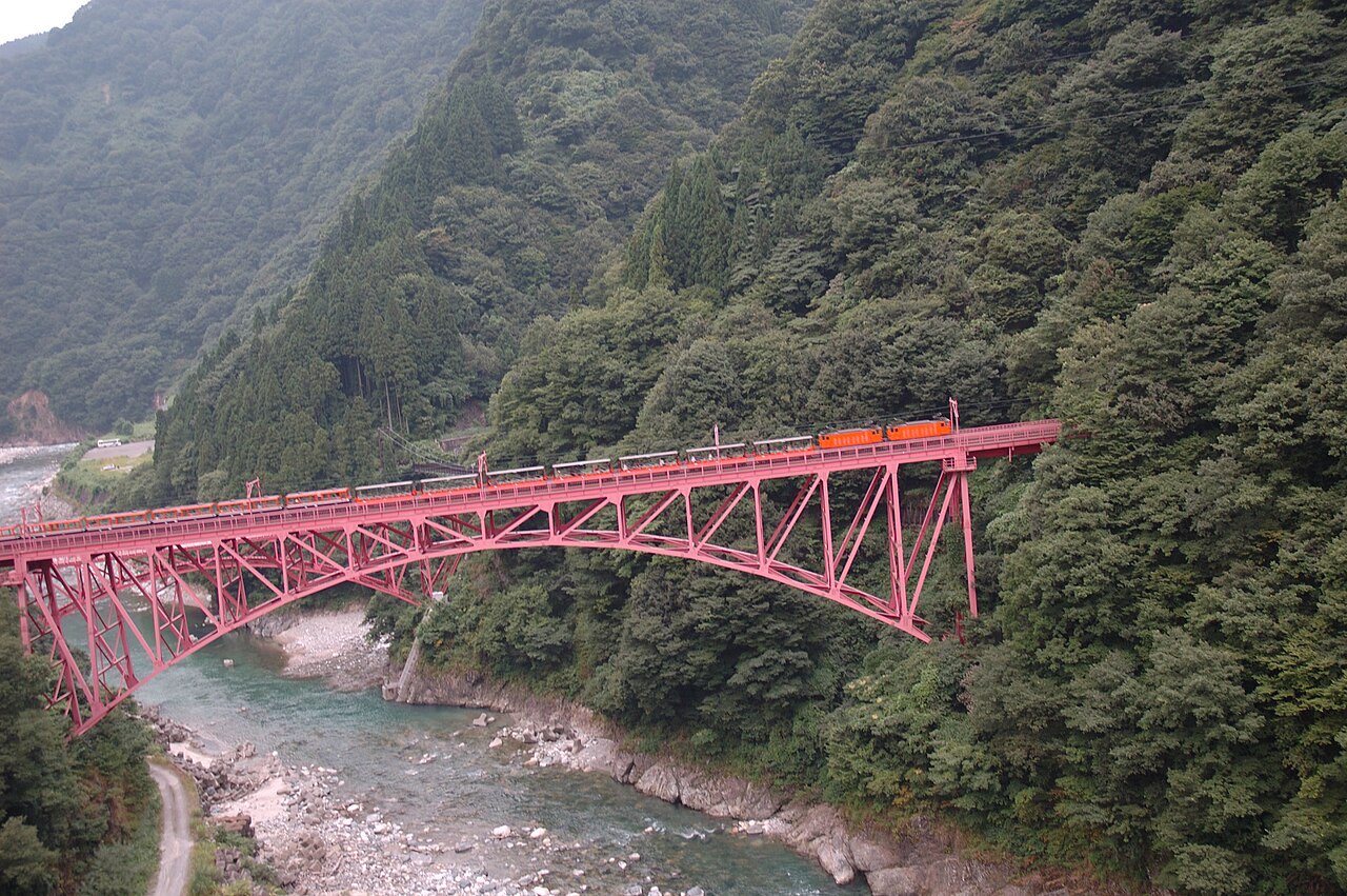 Unazuki Onsen (宇奈月温泉)